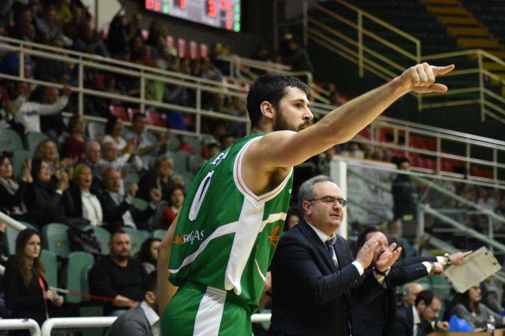 Una brutta Sidigas sconfigge comunque Capo D'Orlando 77 a 73