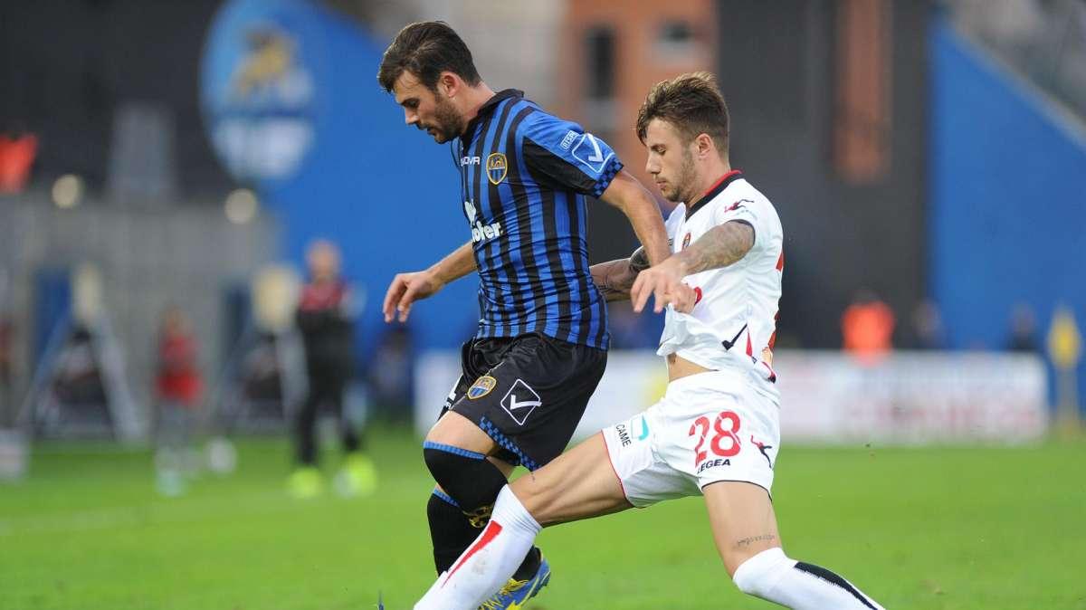 Sconfitta con l'Avellino e infortunio di Doda: il Palermo ingaggia un ex biancoverde