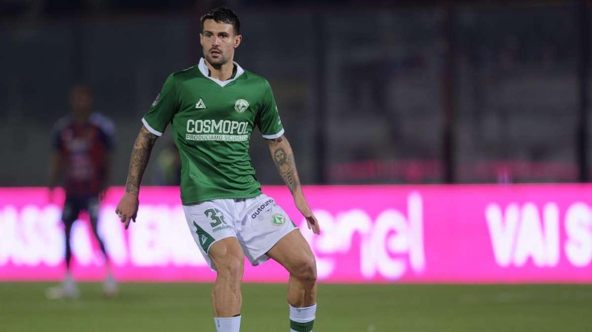 CdS - "L’Avellino è orgoglioso. Lescano frena l’Entella". Tutti promossi tra i biancoverdi 