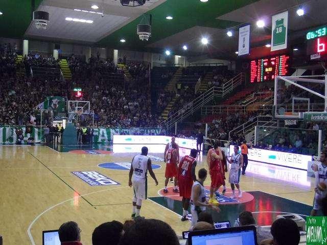 Sidigas Avellino-Pistoia 75-70: la Scandone torna al successo, bene Hayes e Thomas