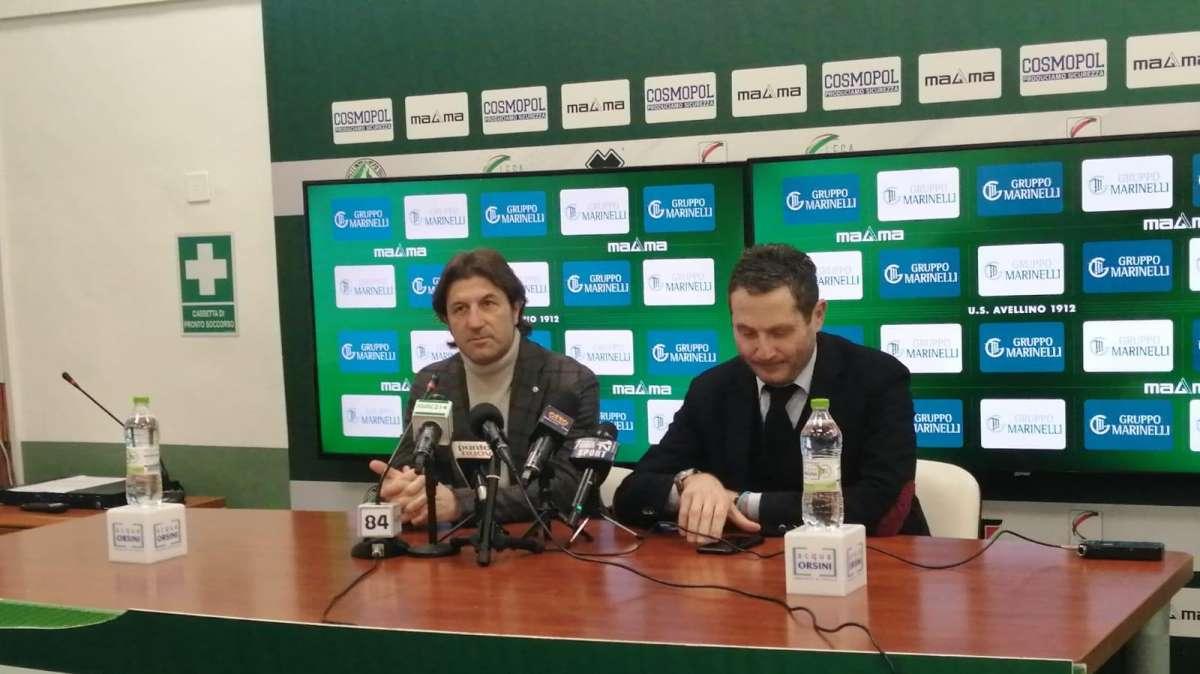 Rastelli: "Contento del mercato. Non sono venuto qui a pettinare le bambole, altrimenti sarei rimasto a casa. Vorrei vedere l'entusiasmo che c'era con il Catanzaro"