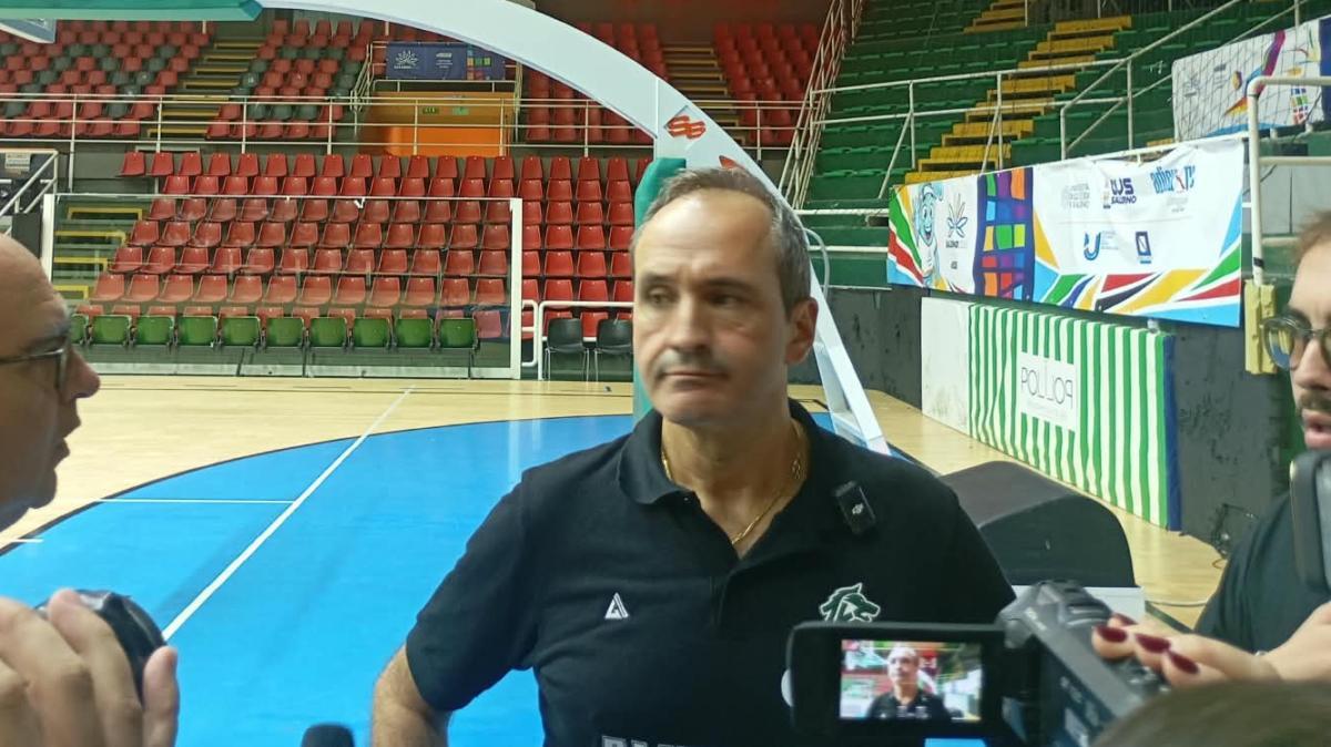 Avellino Basket, coach Di Carlo: "Non ci nascondiamo dietro a un dito. Squadra forte. Mussini? Non lo vedremo prima di gennaio in gruppo"