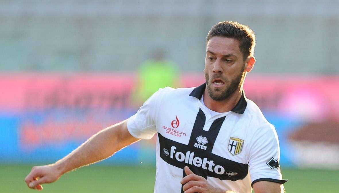 Bologna, interessa un terzino del Parma