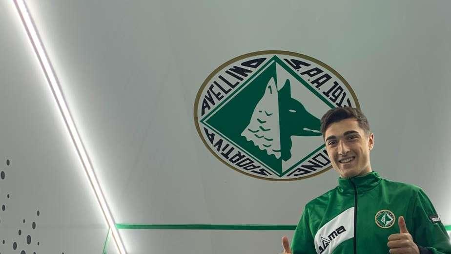 UFFICIALE - L'Avellino riporta a casa Vincenzo Garofalo: arriva a titolo definitivo
