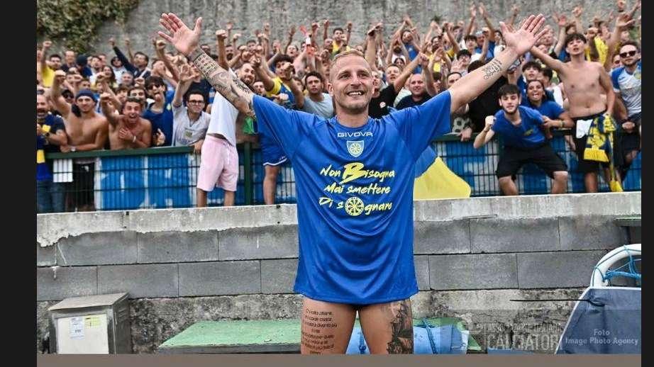Panico saluta Carrara sui social: atteso oggi ad Avellino