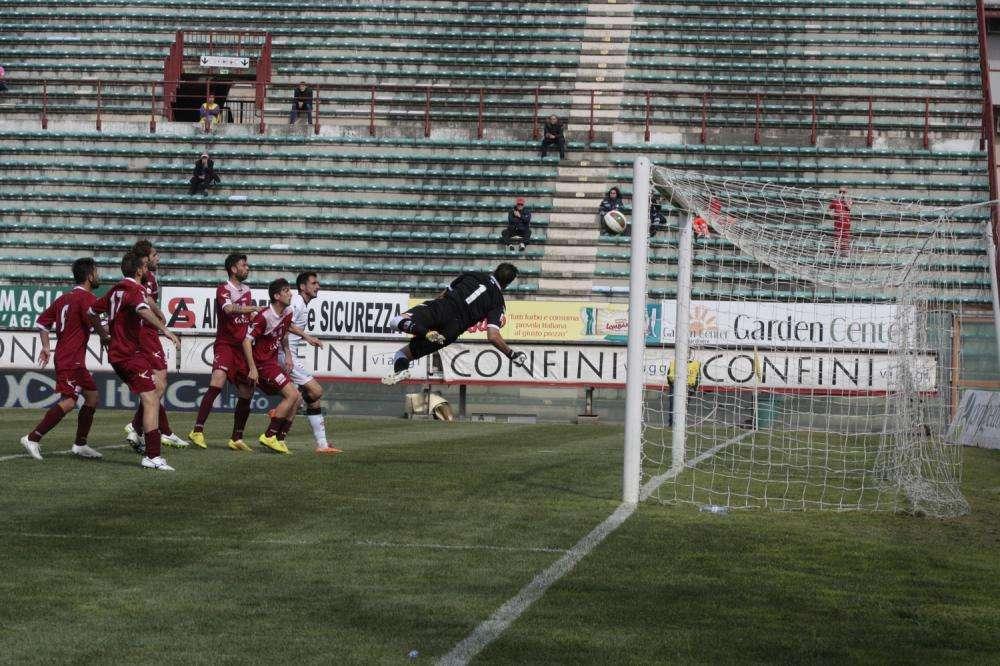Anche il Savoia in campo per i bisognosi