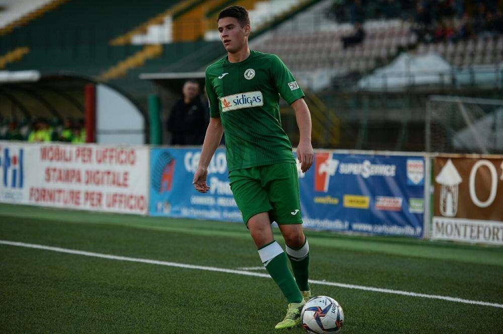 Avellino, Parisi squalificato: scatta l'allarme under per Bucaro