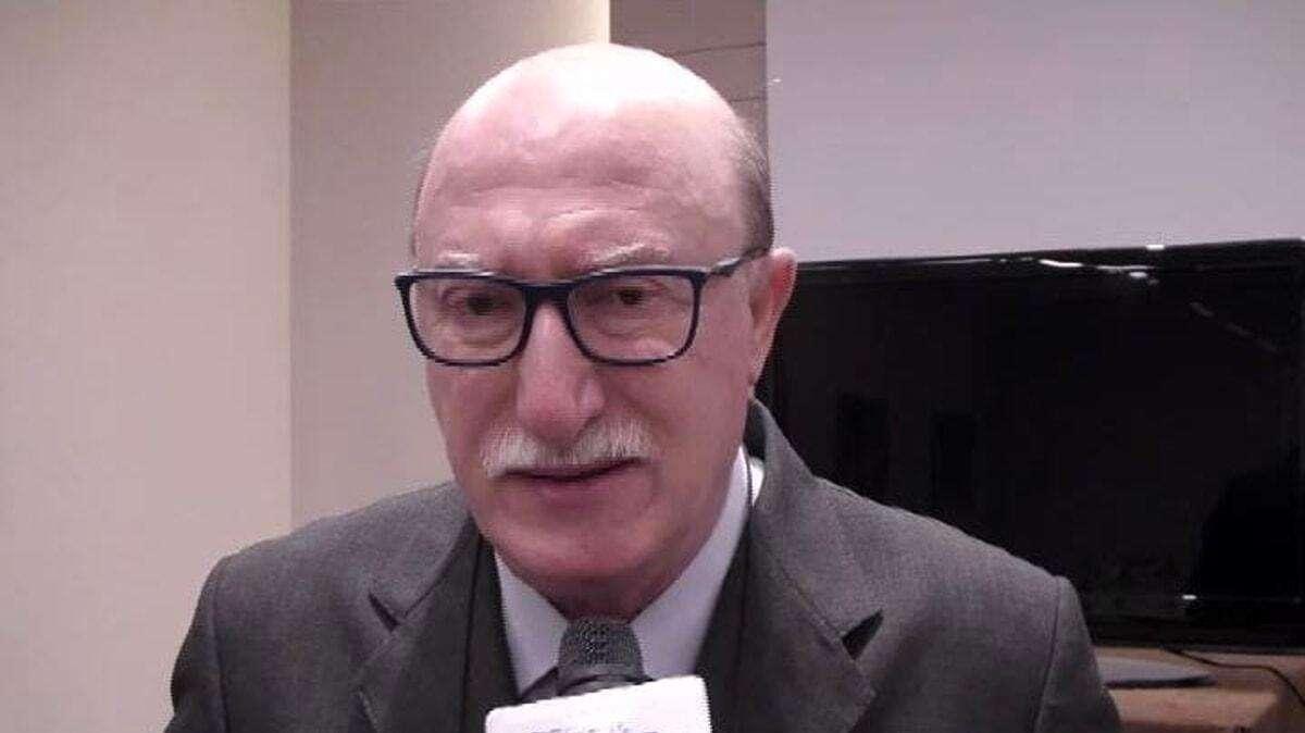 Lutto nel calcio avellinese: è morto l'avvocato Enzo Nucifora