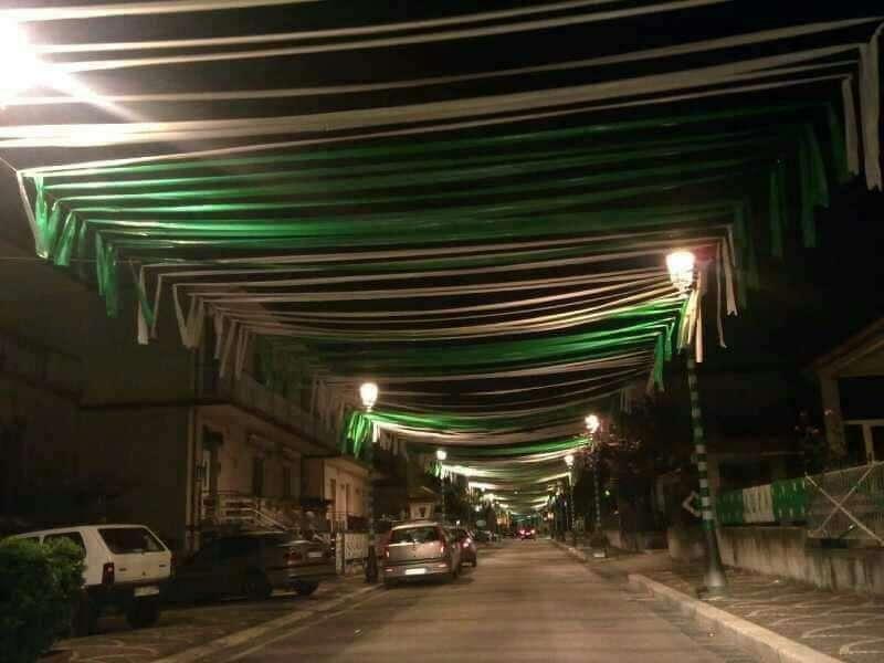 Avellino, la risposta dei tifosi all'appello della Sud. Montoro si colora di biancoverde
