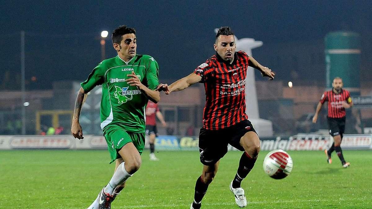 Mercato, ancora due acquisti per completare la rosa. In uscita...