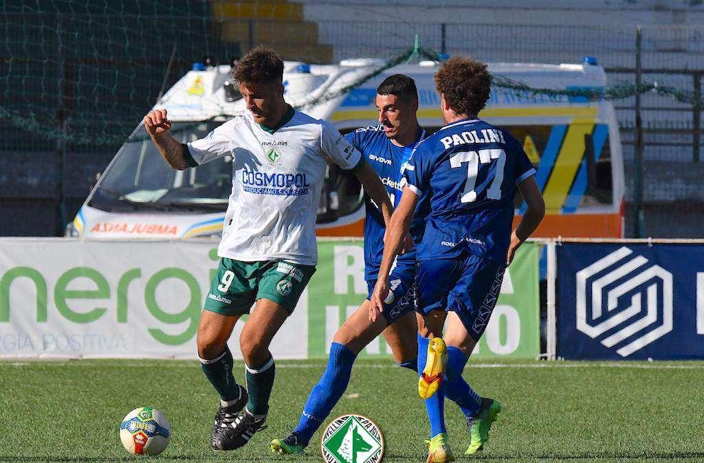 Avellino-Fidelis Andria 1-0, fine primo tempo: mezzora di marca Fidelis, i lupi mordono con Gambale