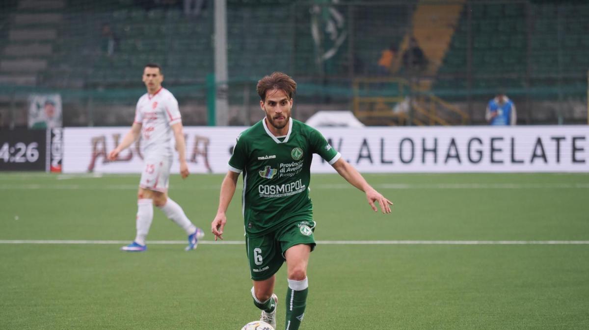 CdS: "L'Avellino spaventa il Cesena". Ma Palumbo e Palmiero sono bocciati