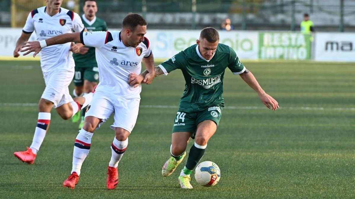 Avellino, a Castellammare scelte forzate in difesa. Matera verso la conferma, dubbio in attacco