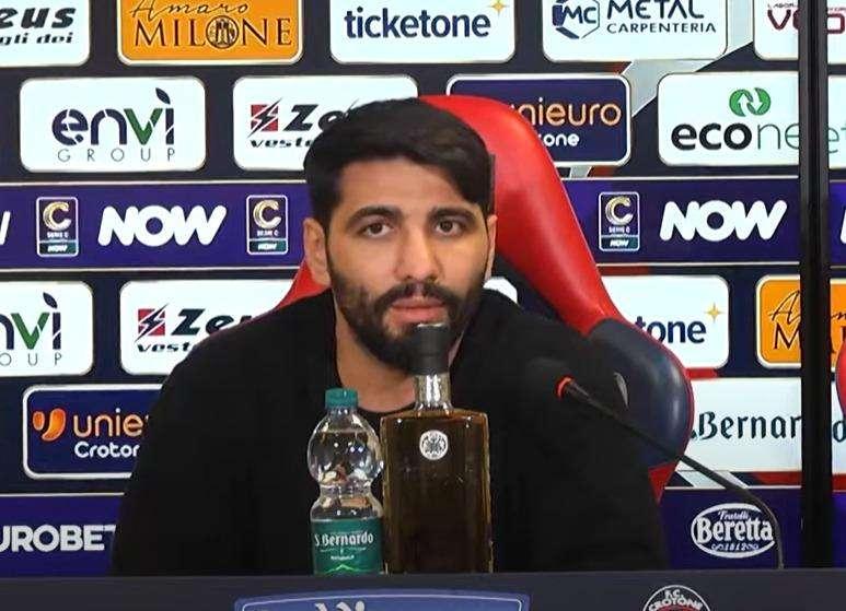 Crotone, Vrenna: "Il primo posto non è un'ossessione. Mattoncino per mattoncino vedremo quale sarà l’obiettivo finale"