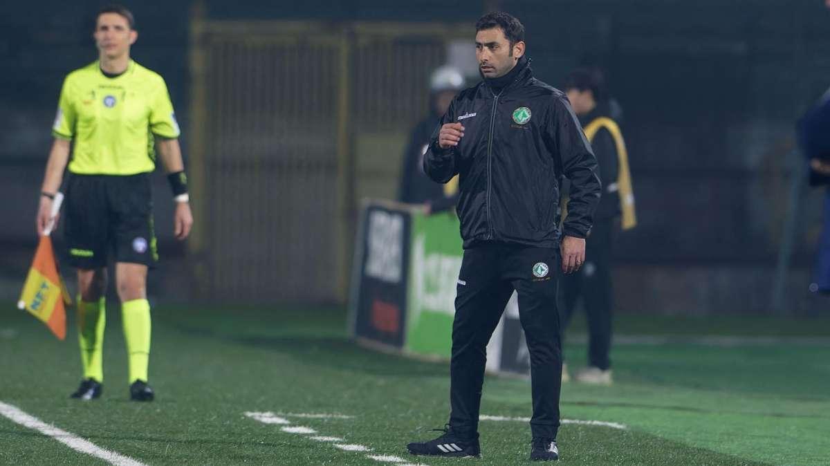 TS - "Avellino, solo 1-1". Male De Cristofaro, anche Pazienza è insufficiente 