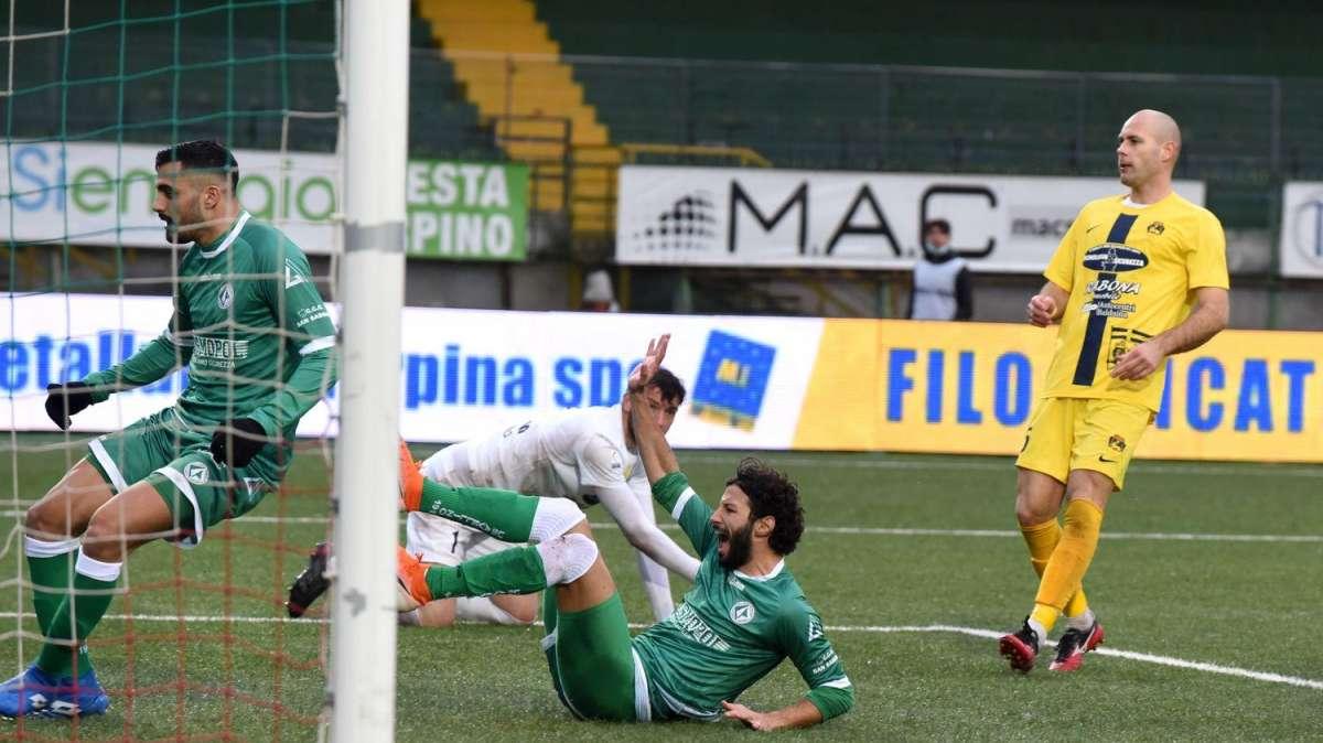 Di Napoli (ag. Santaniello): "Attenzionato da altri club, ma lui è contento di restare ad Avellino" 