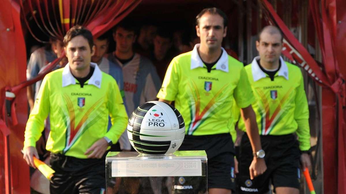 Taranto - Avellino, dirige Peretti di Verona