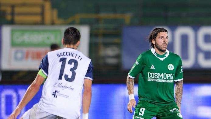 GdS - "L'Avellino regola il Trapani per la quinta vittoria di fila". L'unico insufficiente è Patierno 
