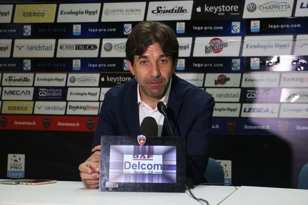Trinchera: "Ricordo il gol al Savoia e i poliziotti a Castellammare. Tornerei come direttore sportivo" 