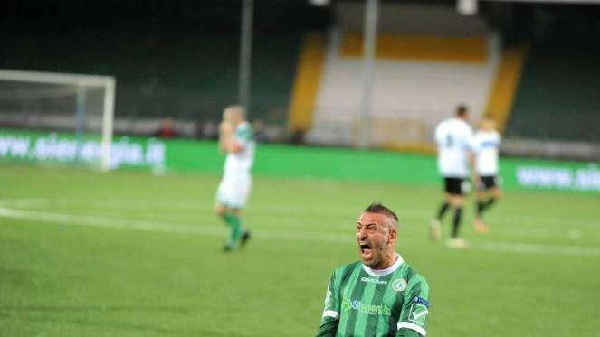 Avellino, preparazione a porte chiuse: Castaldo si avvicina al rientro