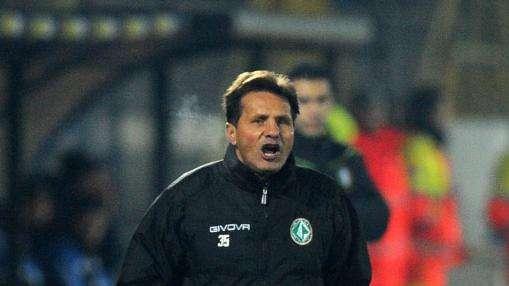 Novellino: "Le batoste possono fare bene. Verde? E' titolare. Non cambio il mio 4-4-2" 