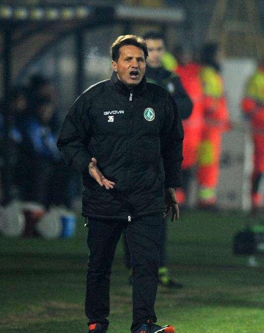 Avellino, contro il Venezia problemi in difesa per Novellino