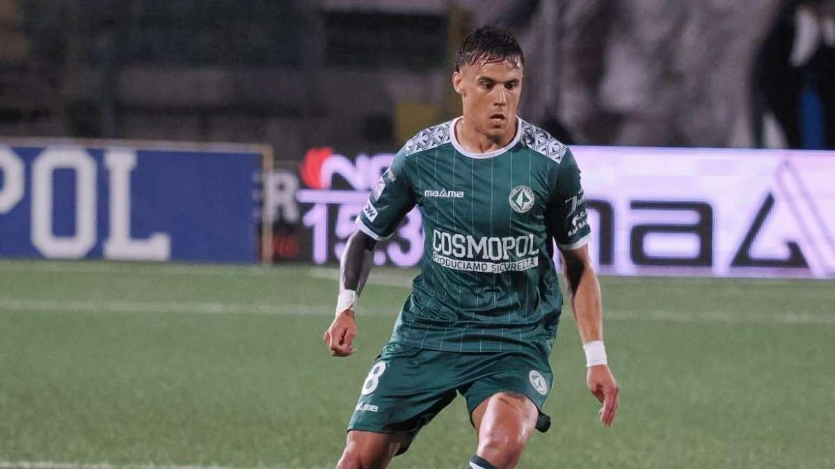 Contro il Sorrento la prima volta di Varela, poi il solito Ricciardi e Cionek completano il podio