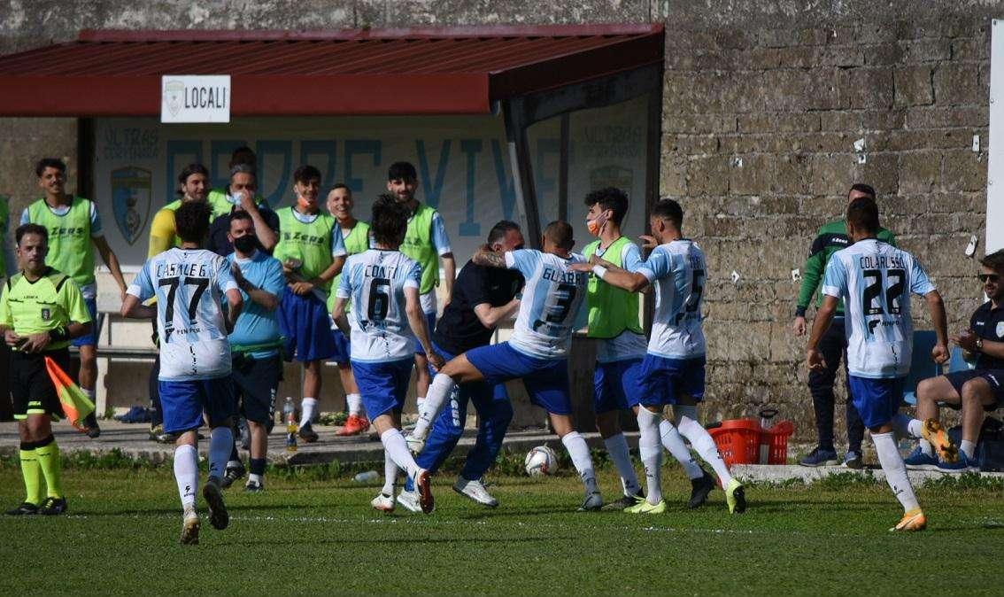 Cervinara sempre in vetta: il Lioni va ko al Canada-Cioffi