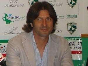 Massimo Rastelli ha superato alla grande il primo esame in comunicazione