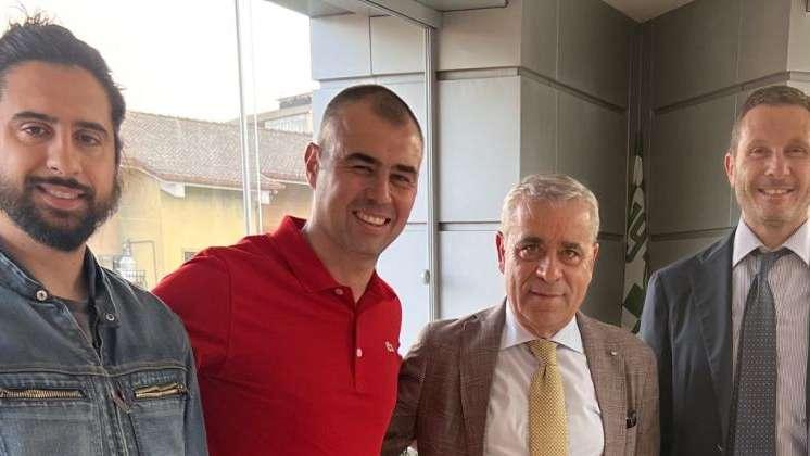 Domani parla D'Agostino. Taurino non si tocca: tecnico confermato con fiducia a tempo