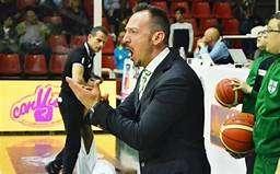 De Gennaro deluso dopo il ko con Bisceglie: "Chi non se la sente vada via"
