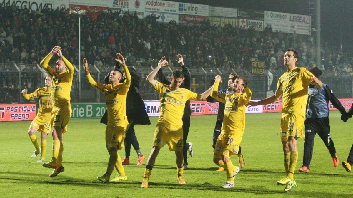 Serie B: si ferma anche il Frosinone, perde lo Spezia, pareggia il Livorno