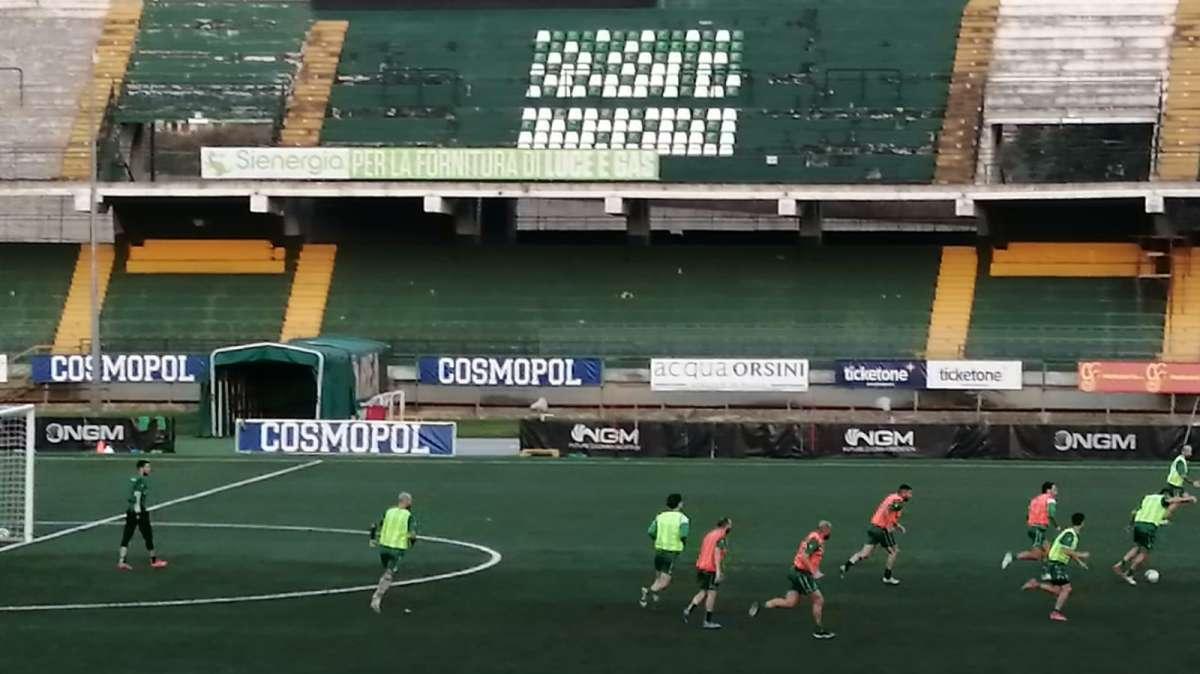 Avellino, il report dell'allenamento odierno. Sempre in 5 out