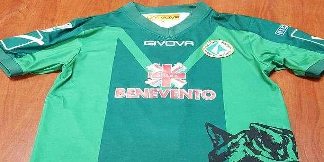 Avellino, all'asta le maglie indossate contro l'Ascoli