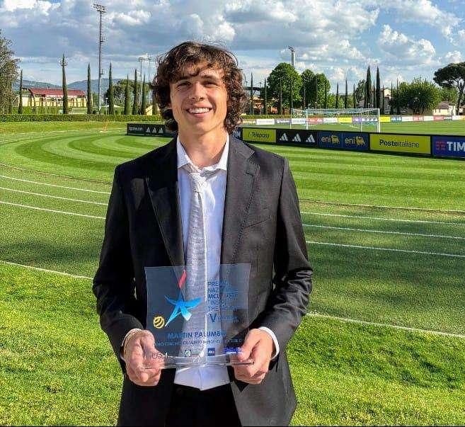 Palumbo premiato a Coverciano: "E' stata un’emozione incredibile festeggiare davanti a così tante persone. Futuro? Sono un giocatore dell’Avellino..."