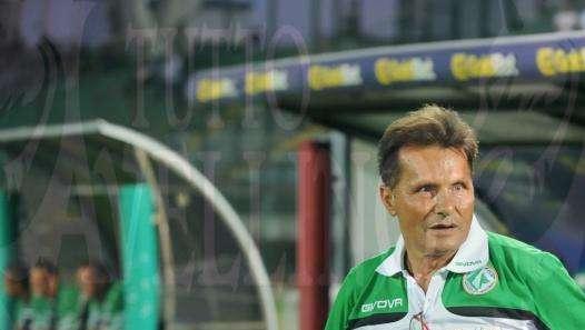 Novellino in conferenza: "Preparato bene la partita, i cambi necessari per far rifiatare qualcuno"
