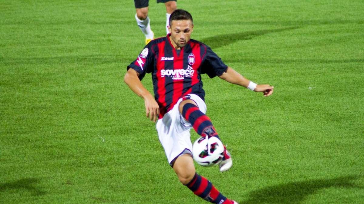 Ciano: "Che spettacolo la Curva Sud piena. Con questa maglia ci toglieremo tantissime soddisfazioni"