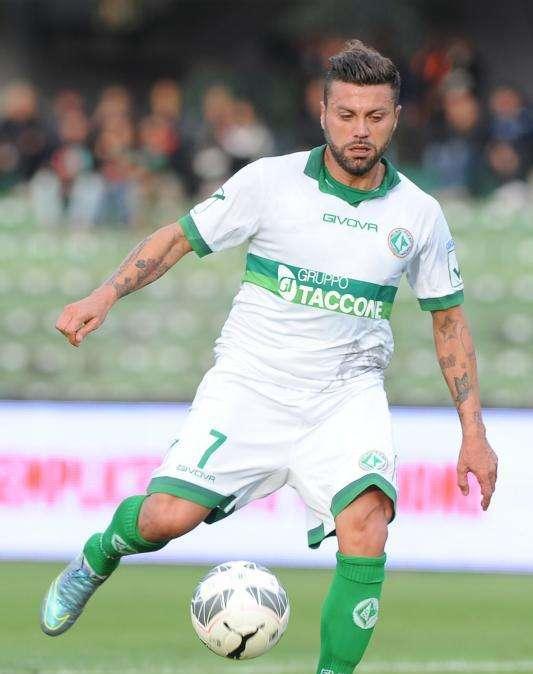 Avellino, a Vicenza senza Castaldo. Tesser studia le alternative