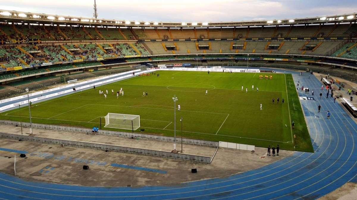 Il Verona passa il turno di Tim Cup, sprazzi di buon Avellino ma difesa da rivedere: finisce 3-1