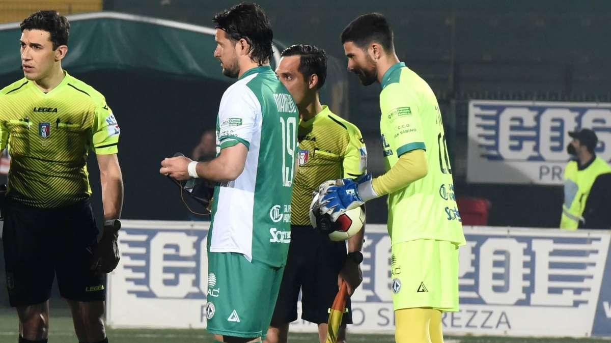 Maniero seguito dalla Turris, su Carriero e Aloi tre club di C, Forte verso Cesena