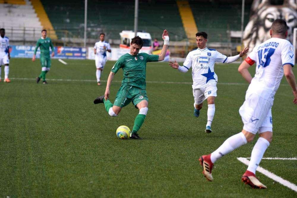 GdS: "Antenucci a 19: che attacco il Bari! Ma nel finale l’Avellino mette paura"