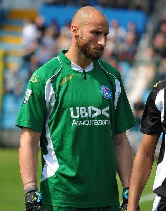 Avellino, dubbio Frattali per il Livorno: pronto Offredi