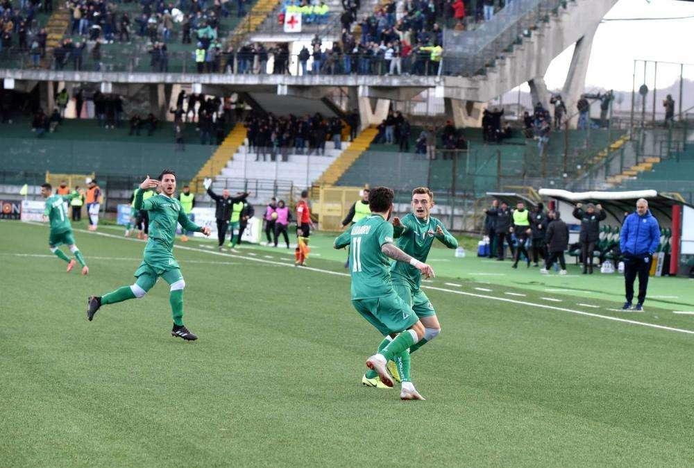 Spadafora: "Accordo per il protocollo, altrimenti il Governo sospenderà i campionati" 