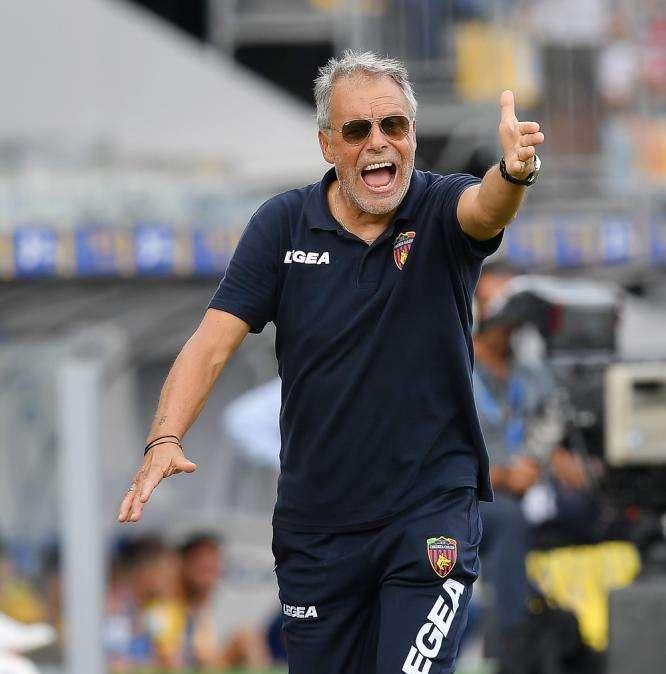 Avellino-Braglia, il contatto c'è stato. Ma dalla Calabria danno favorito il Catanzaro