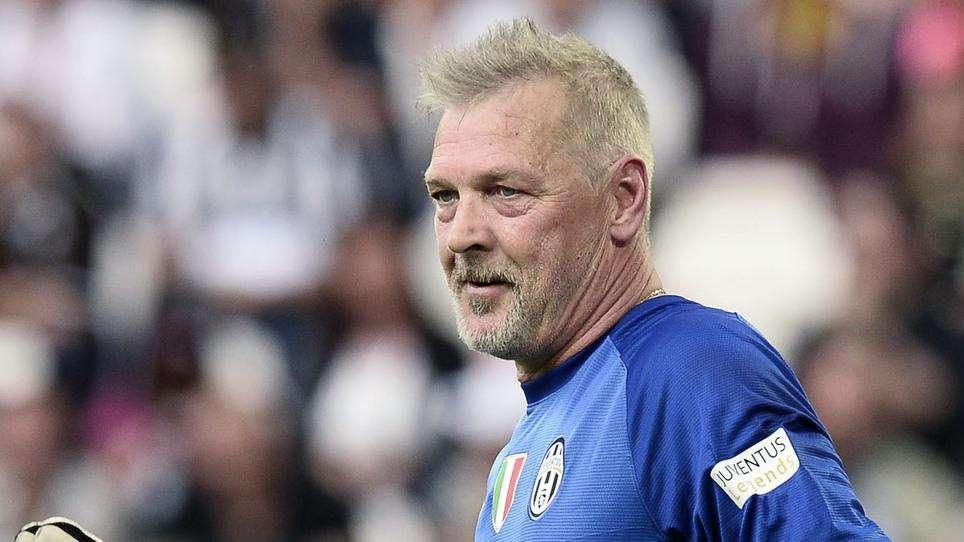 Tacconi ha vinto la sua battaglia: lascia l'ospedale per un centro di riabilitazione