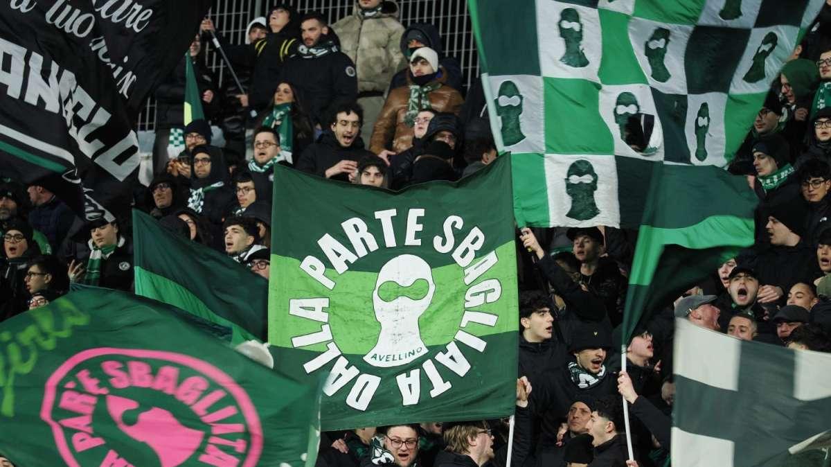 L'Avellino chiude un febbraio deludente con il derby, poi arriva un marzo "pazzo"