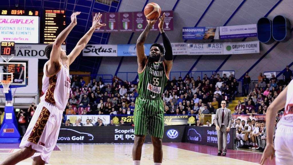 Scivolone Sidigas Avellino in Champions League: il primo round degli ottavi va alla Reyer Venezia