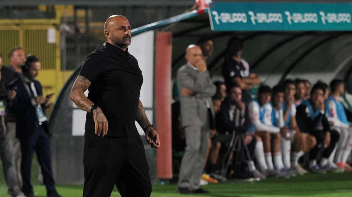 Avellino, che attributi! Biancolino, quanti meriti...