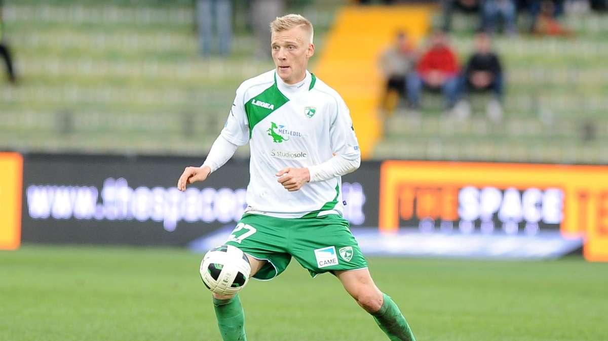 Decarli va all’Eintracht Braunschweig