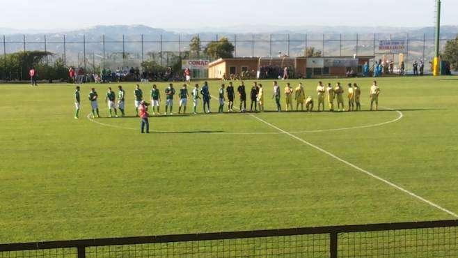 Eccellenza - Il Cervinara vince e aggancia l'Agropoli in vetta, frena il San Tommaso